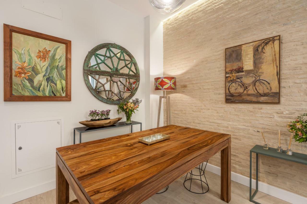 Apartamentos Rg Suites Jardines De Murillo Seville Ngoại thất bức ảnh