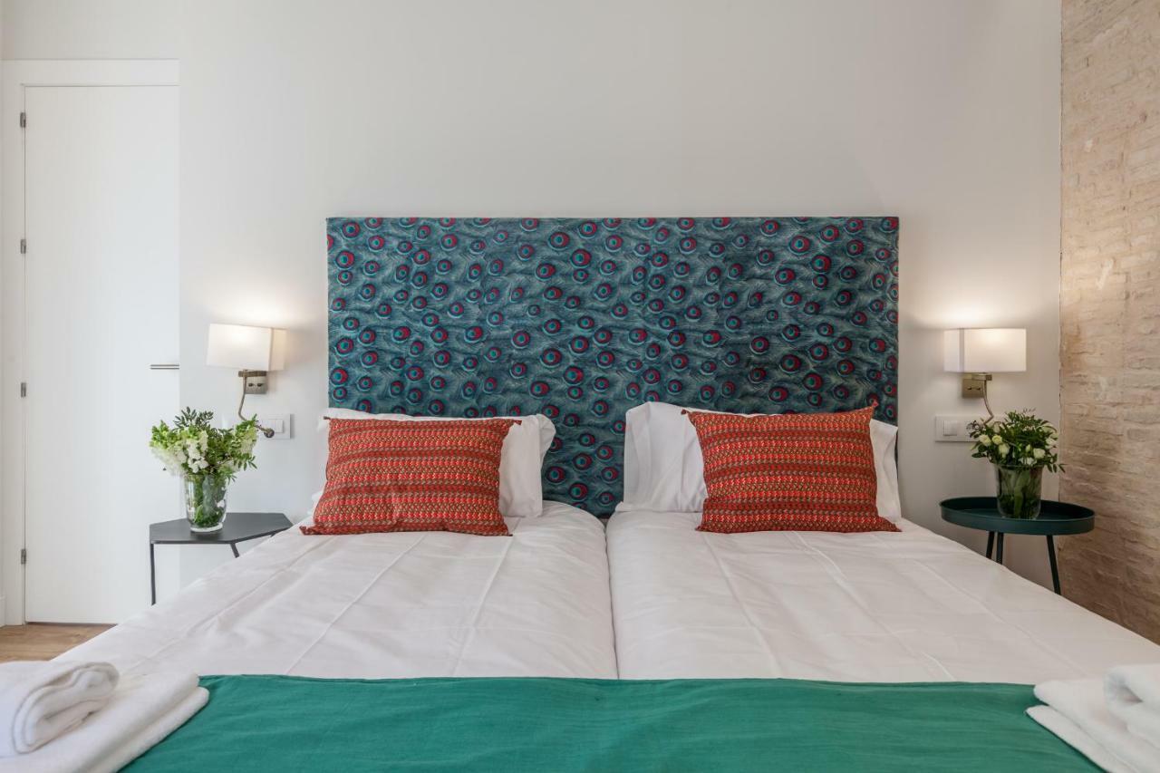 Apartamentos Rg Suites Jardines De Murillo Seville Ngoại thất bức ảnh