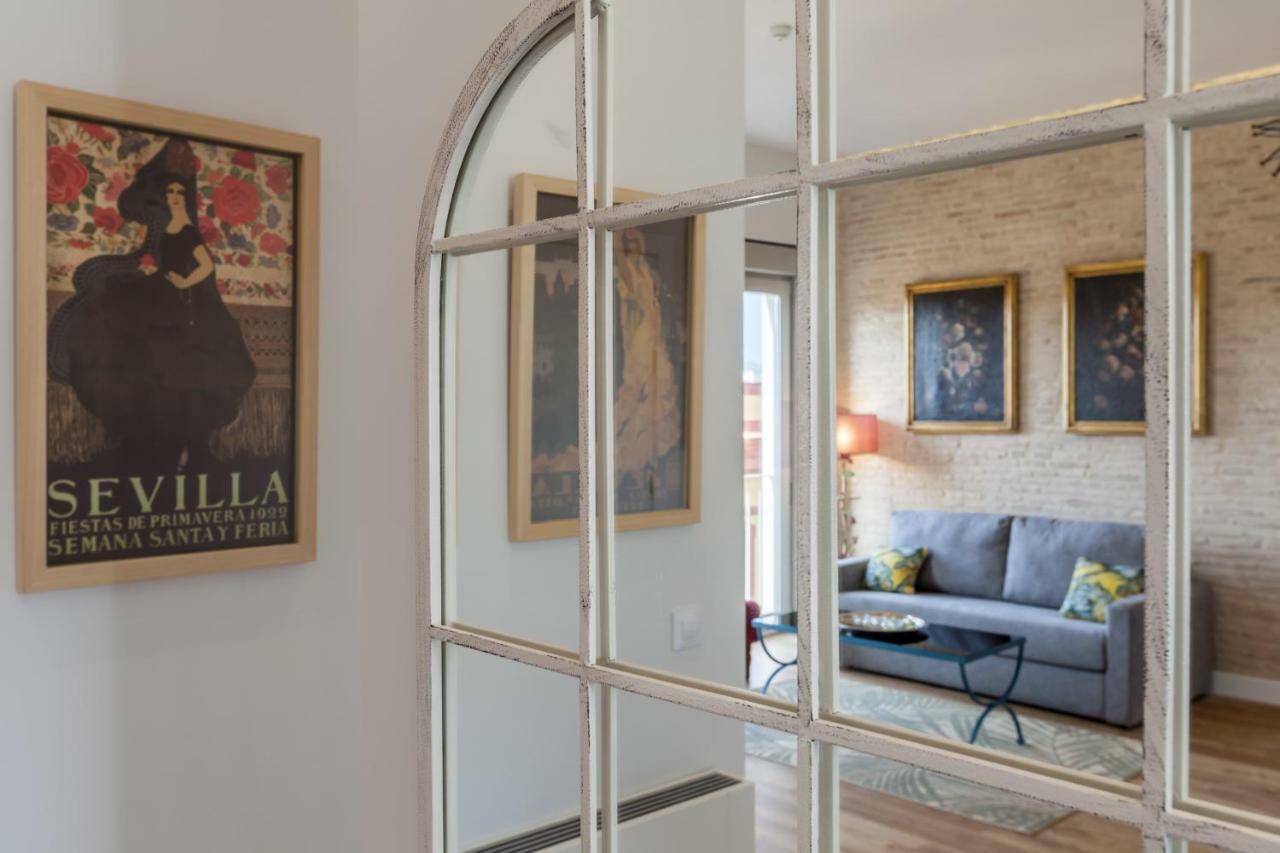 Apartamentos Rg Suites Jardines De Murillo Seville Ngoại thất bức ảnh